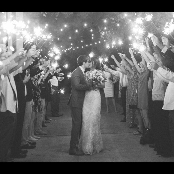 Welcome Friends! - Picture 2 of 7